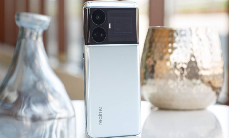بررسی Realme GT5 240W